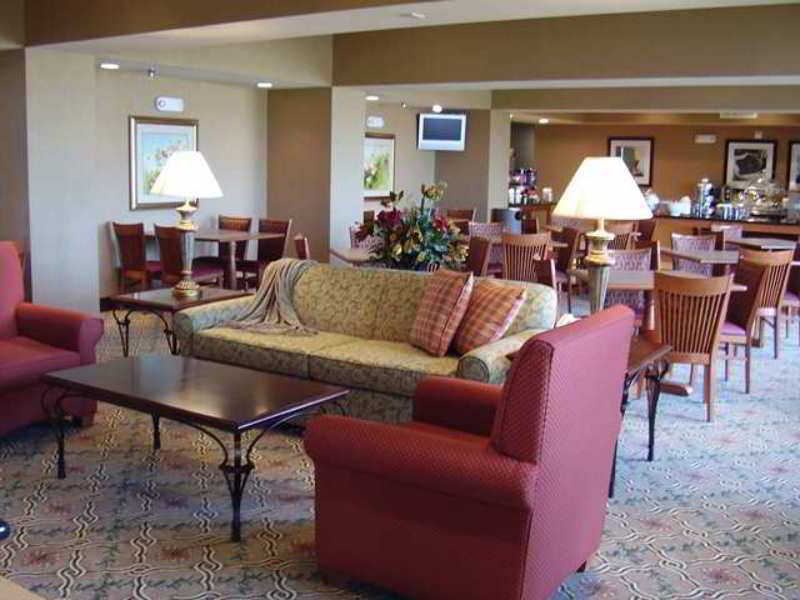 Ramada By Wyndham Burkburnett - Wichita Falls Hotel Restaurant photo
